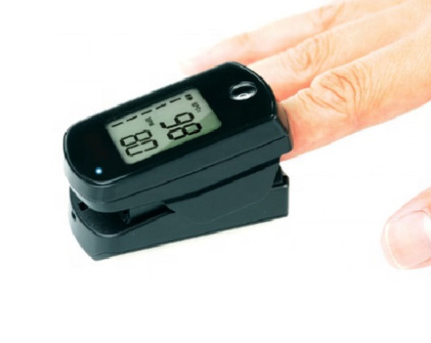 MÁY ĐO NỒNG ĐỘ OXY TRONG MÁU SPO2 TD-8255